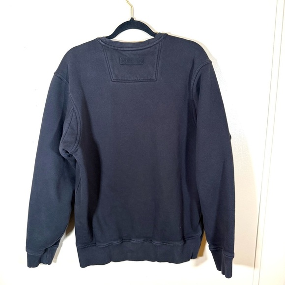 Men’s Duluth Souped Up Sweats Distressed Black Crewneck with Pocket size Medium - Picture 2 of 6